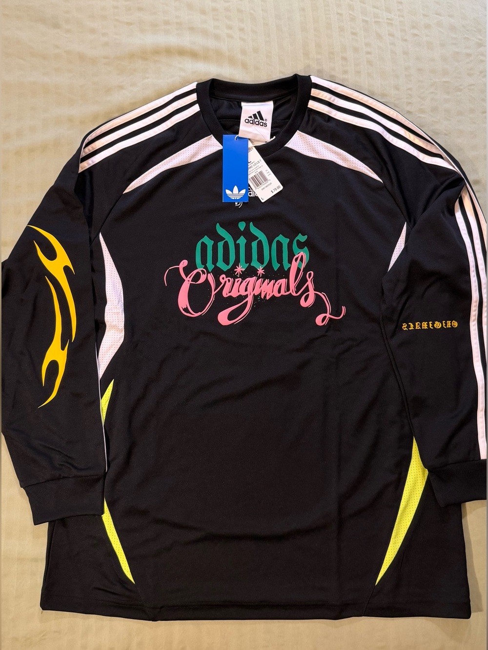 Football adidas original vintage Black Tee with Green and Pink Graphic